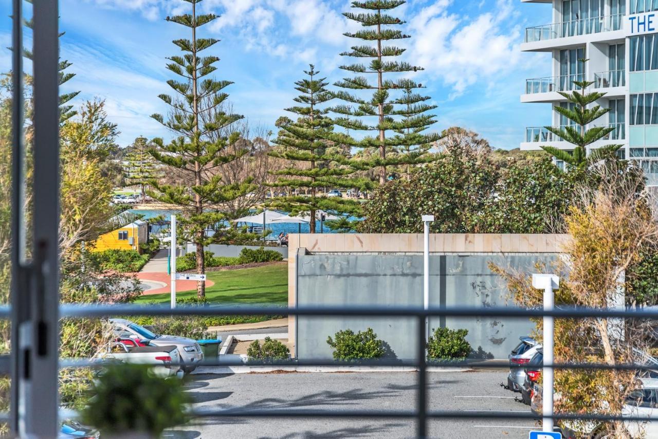 Studio 11 Mandurah Marina Exterior foto